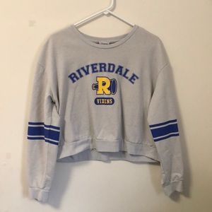 Riverdale crop top crew neck